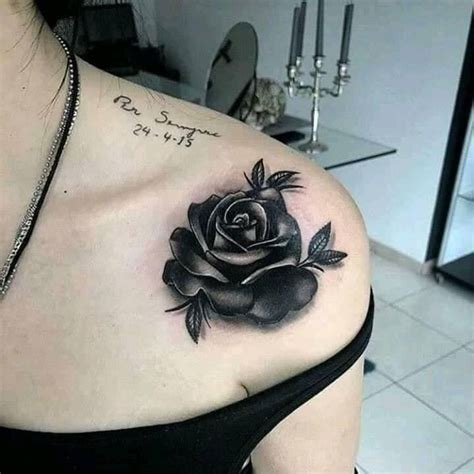 rosa negra tatoo|10 ideas de Tatuajes Rosas negras